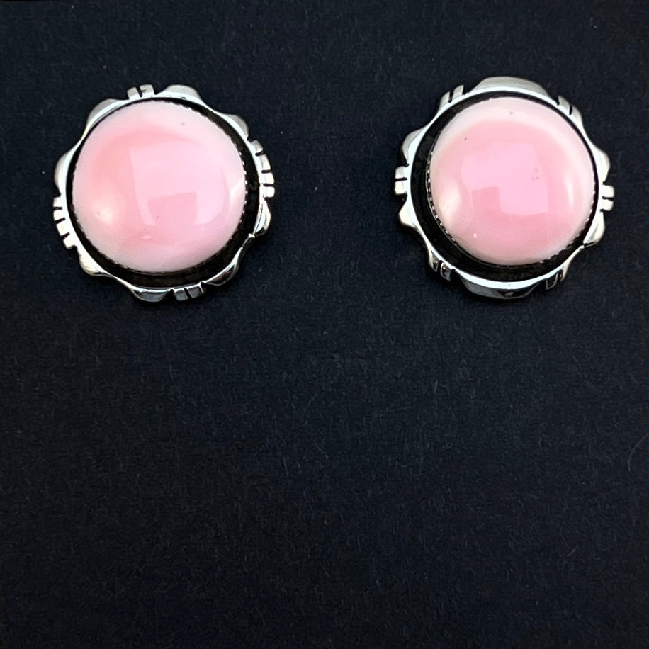 Pink conch shell 3/4" round stud earrings, sterling silver Navajo Phyllis Smith 451
