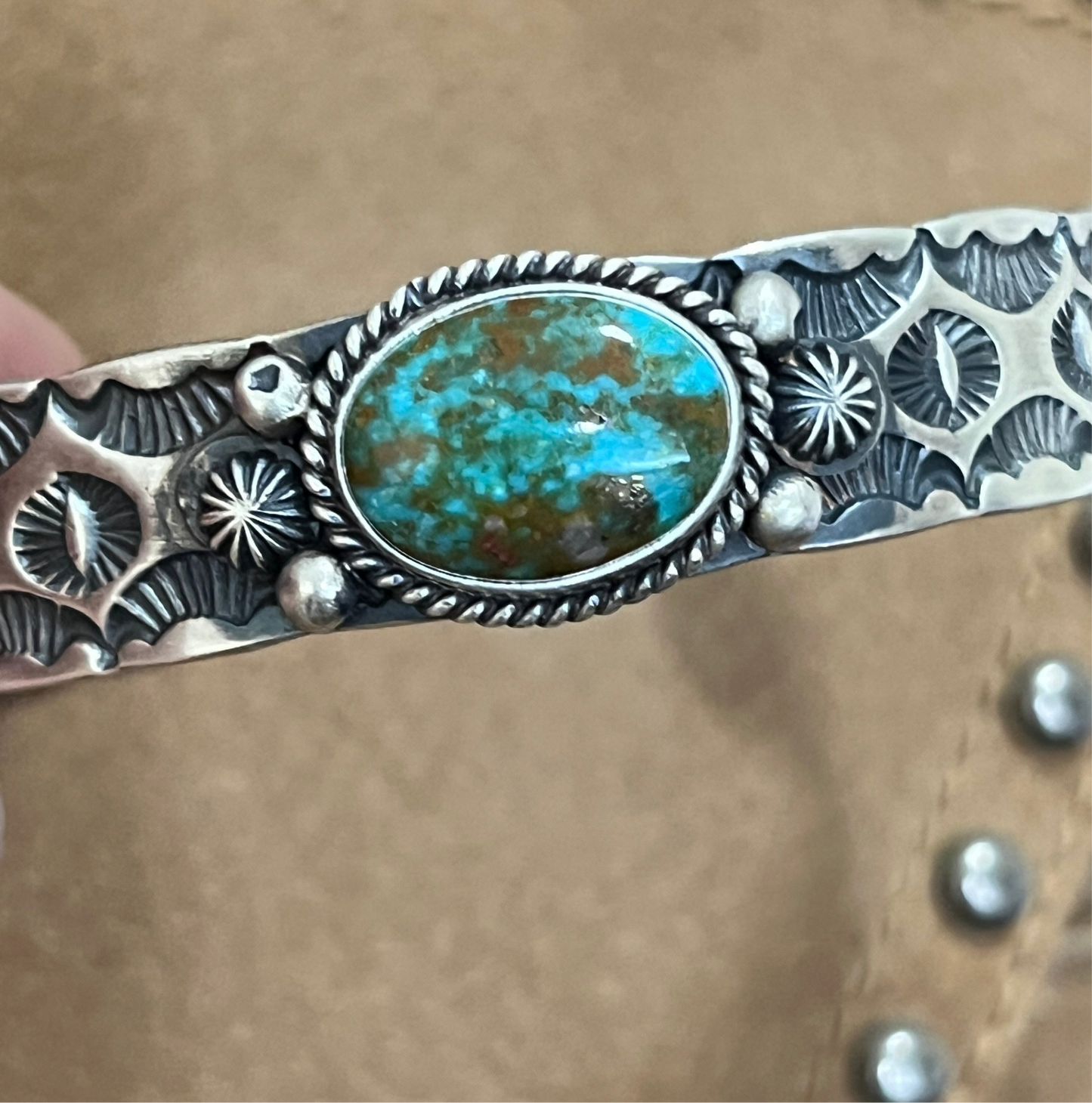 7" Kingman Turquoise Simple stamped Cuff Bracelet, Sterling Silver Navajo Kevin Billah