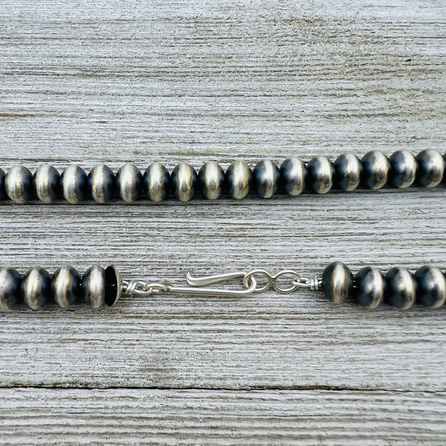 18" Sterling silver Navajo handmade 9mm oval bead Pearl necklace Bryannen Halwood 709