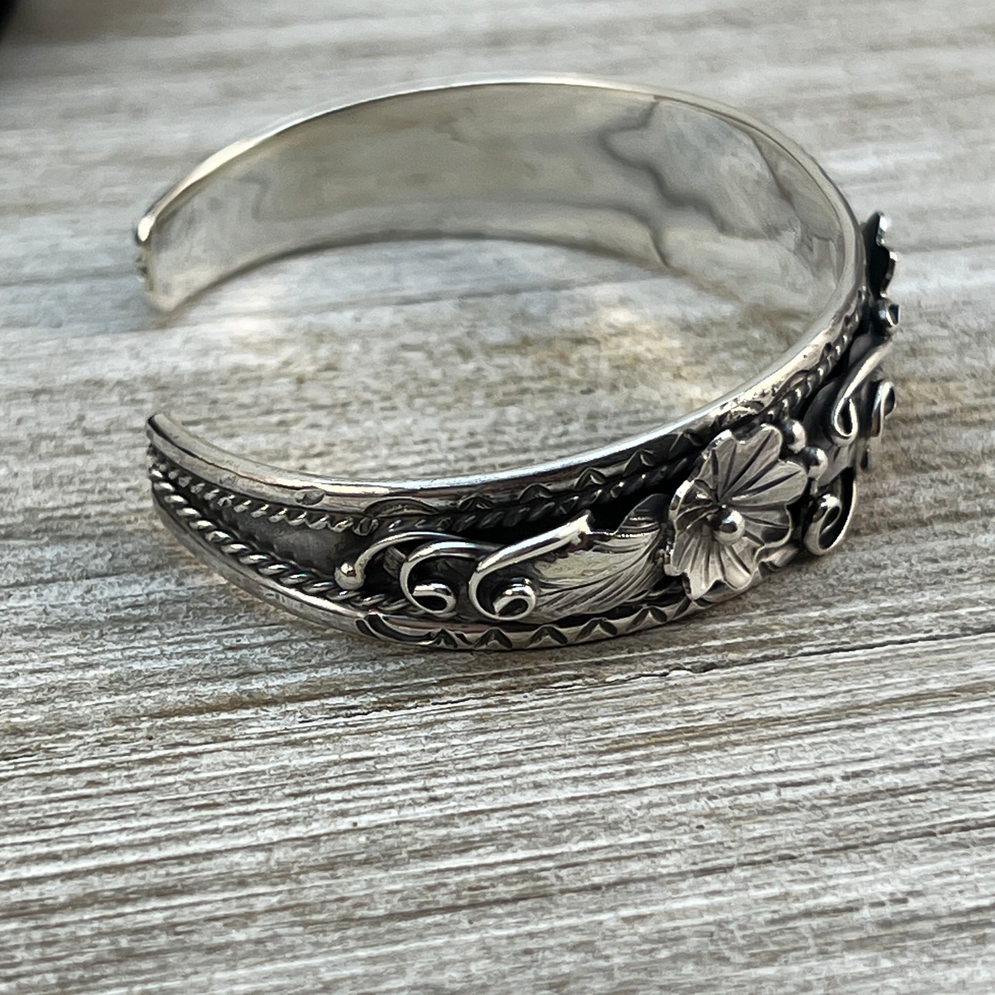 6 1/2" Narrow Floral sterling silver bracelet Navajo handmade Bessie Joe signed