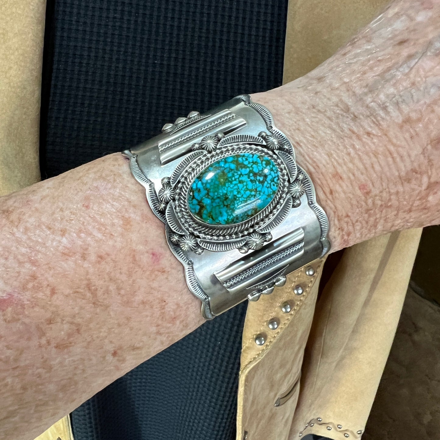 Spiderweb Kingman Turquoise Cuff Bracelet, Sterling Silver Navajo 6 1/2" Tom Lewis