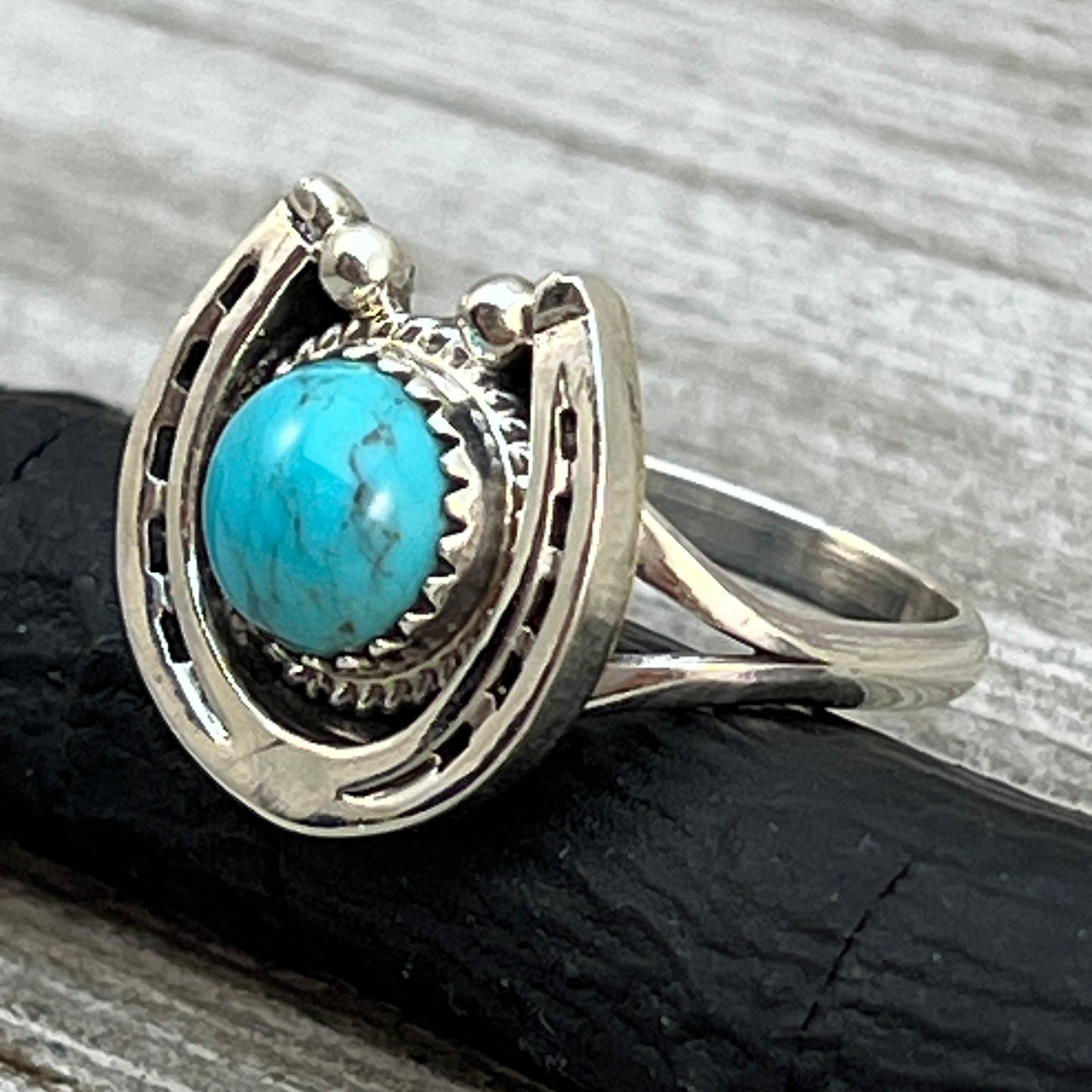 Size 8.5 Campitos Turquoise sterling silver horseshoe ring western equestrian jewelry Rodeo