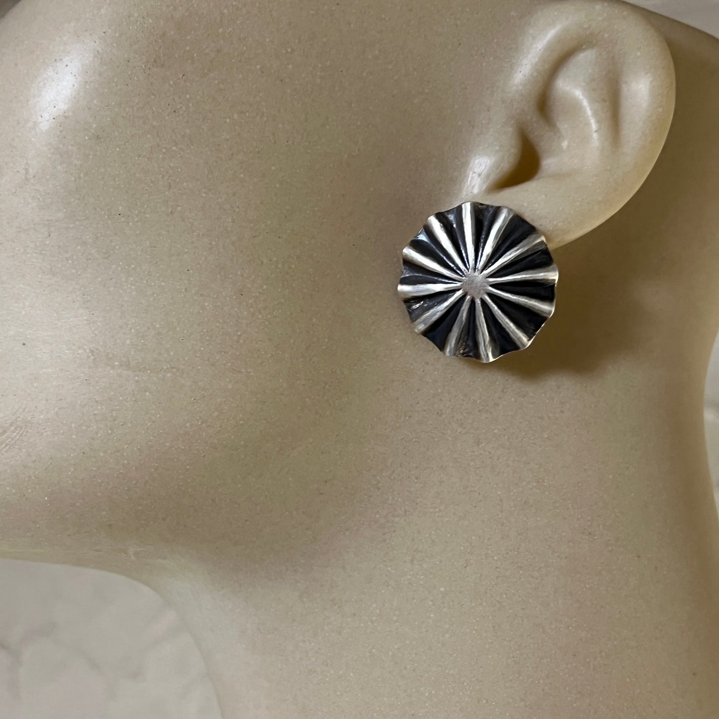 1" lightweight Corrugated hand stamped concho earrings Sterling silver Arlene Soce