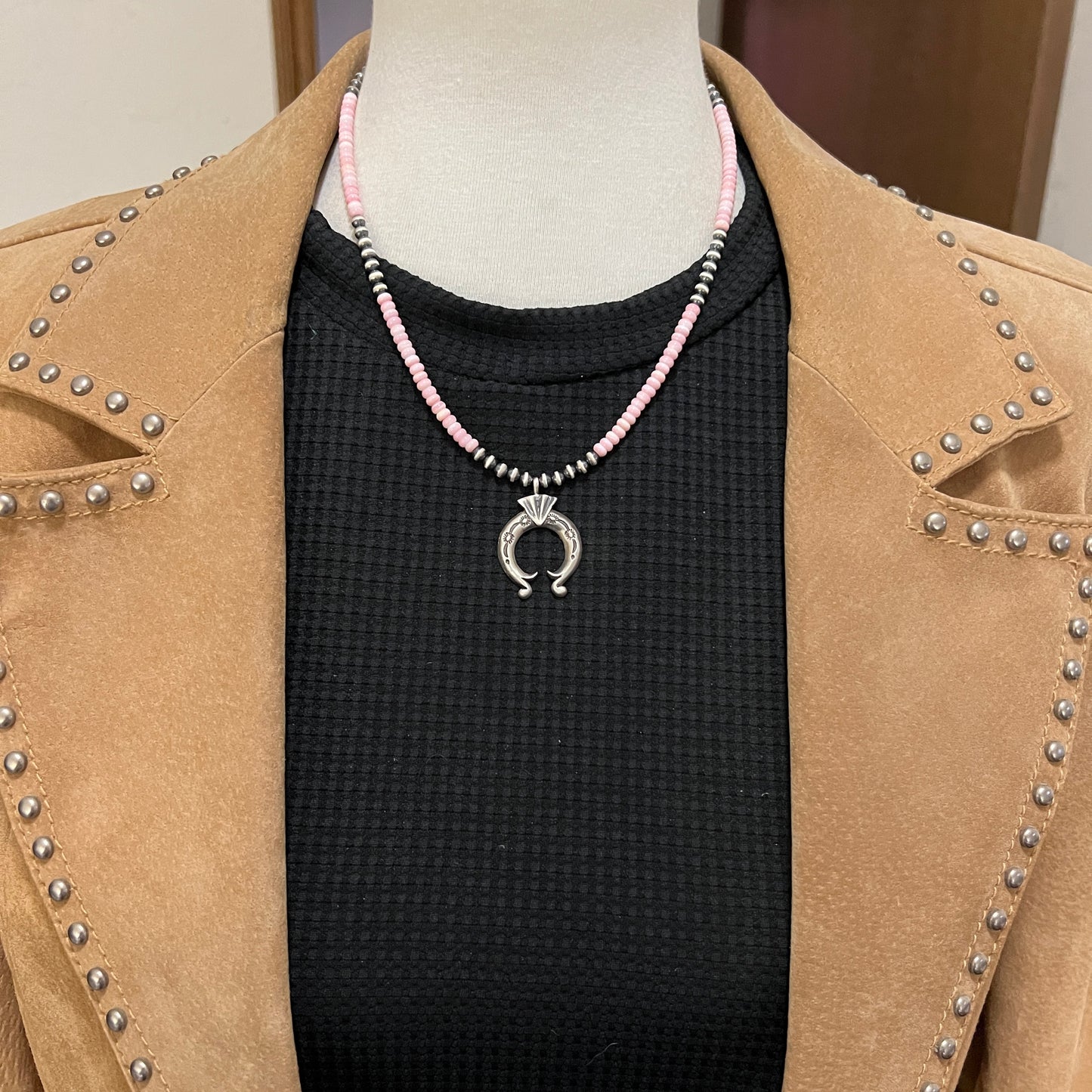 18”, 4mm Pink Conch Shell beads Naja pendant necklace sterling silver Southwest Pearls