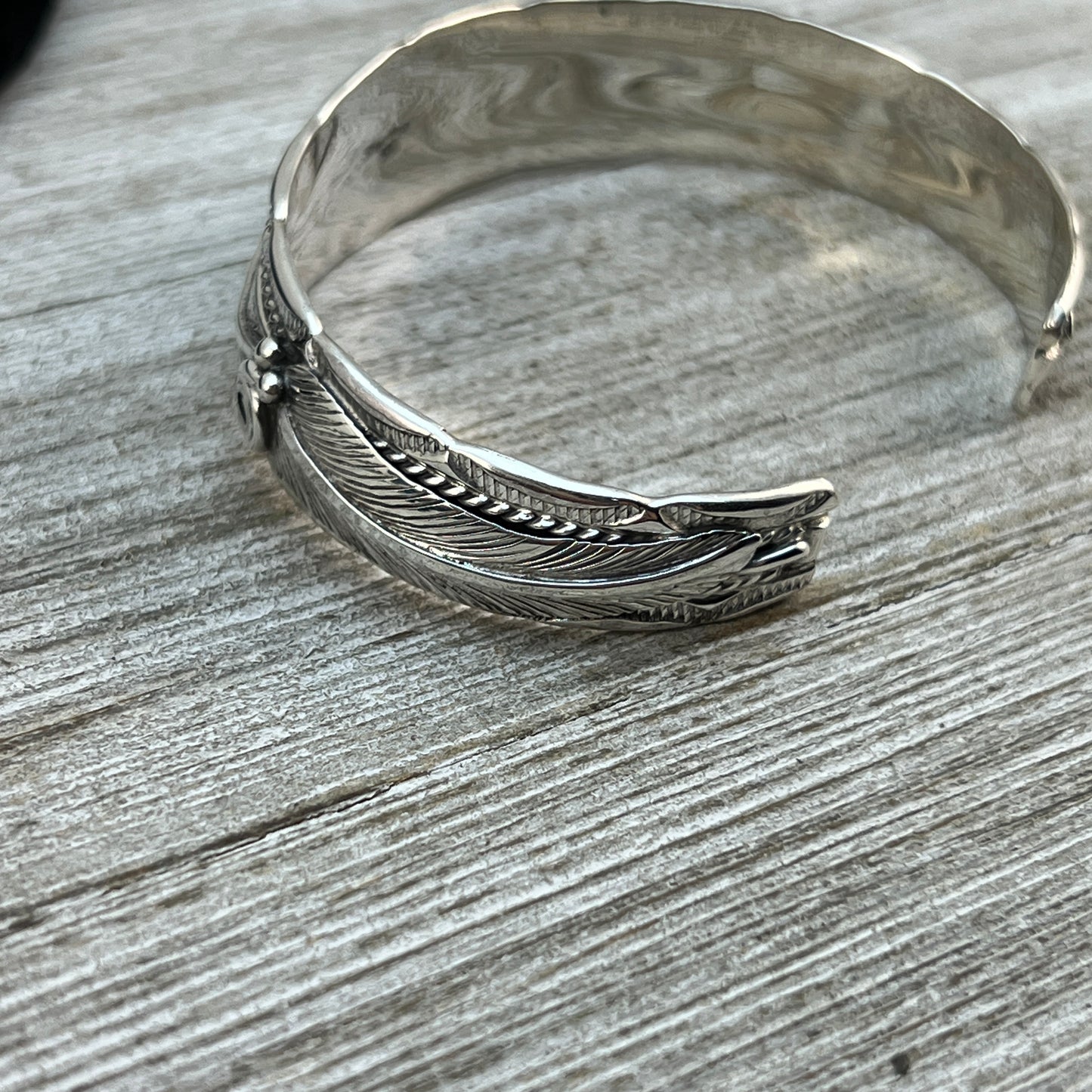 6 1/2" Narrow Floral sterling silver bracelet Navajo handmade Darrell Morgan