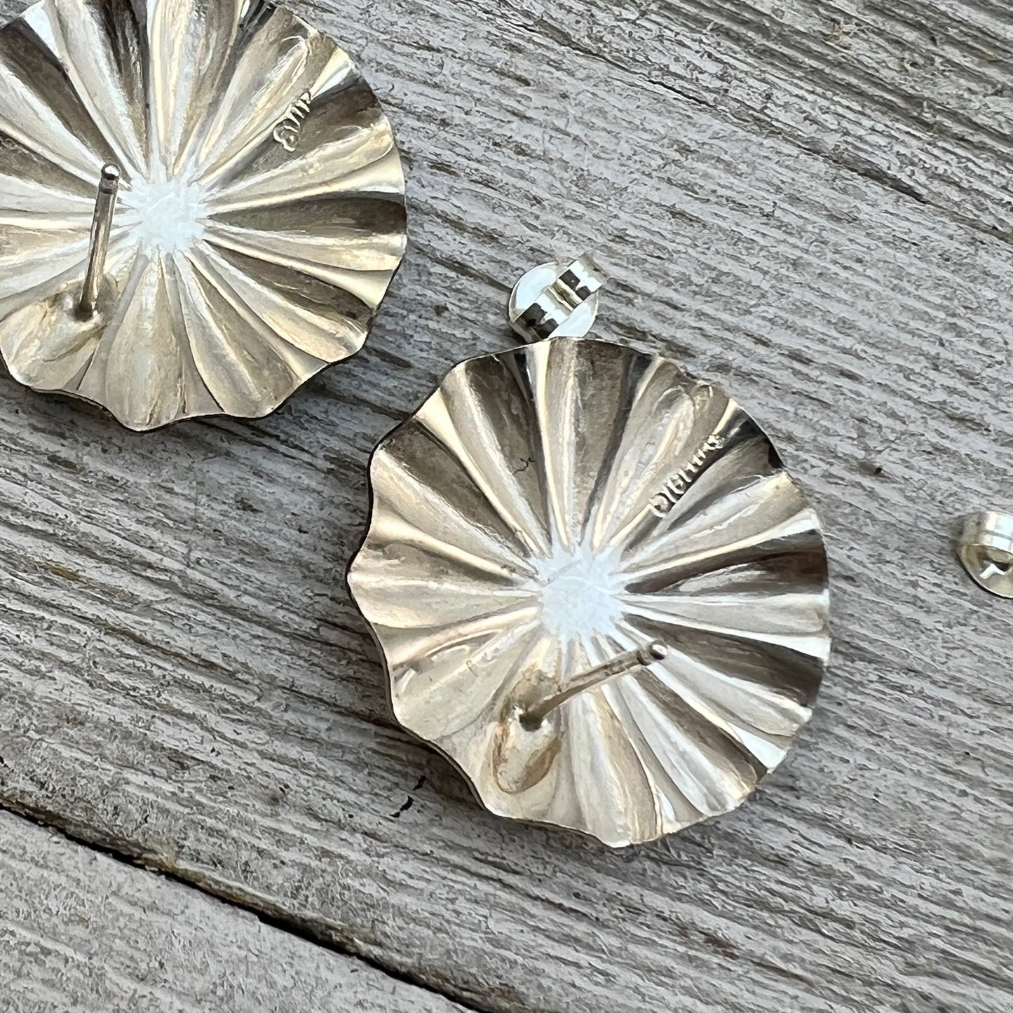 1" lightweight Corrugated hand stamped concho earrings Sterling silver Arlene Soce