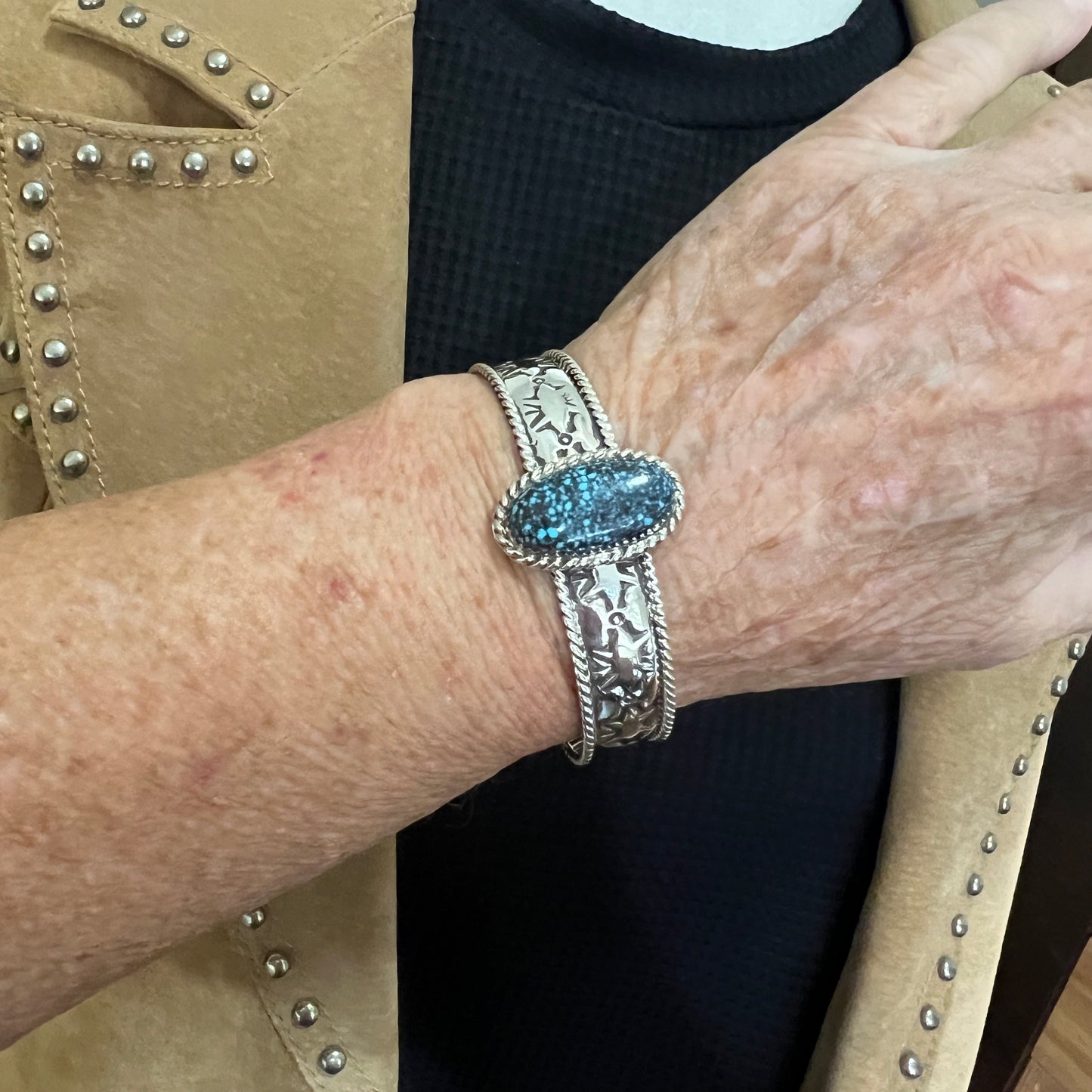 7" Blue Kingman Spiderweb Turquoise Cuff Bracelet Navajo Jason Bahe signed
