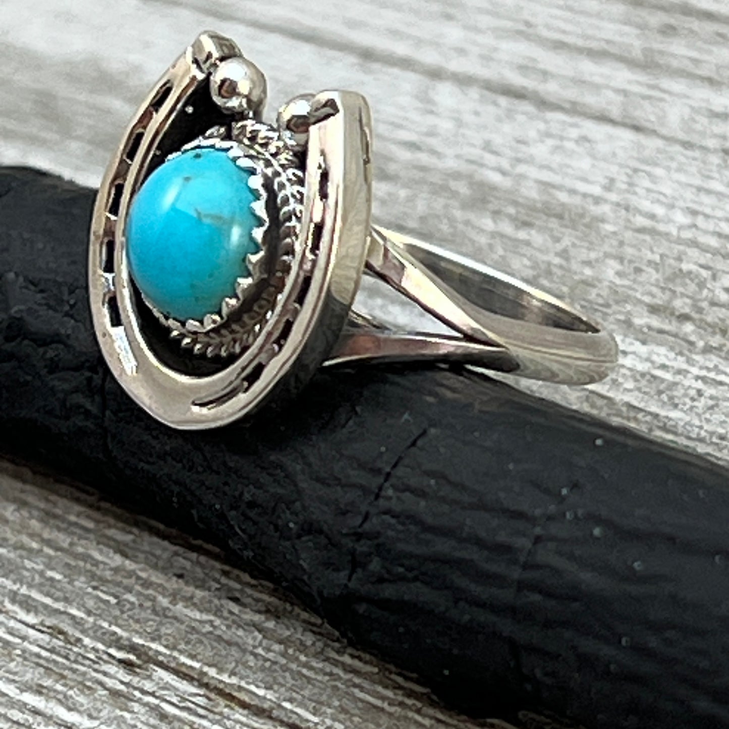 Size 9 Campitos Turquoise sterling silver horseshoe ring western equestrian jewelry Rodeo