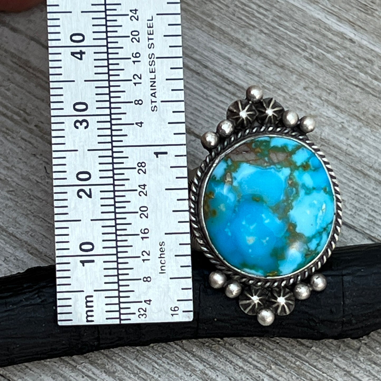 Size 8 Spiderweb Kingman Turquoise Ring Navajo handmade Samuel Yellowhair