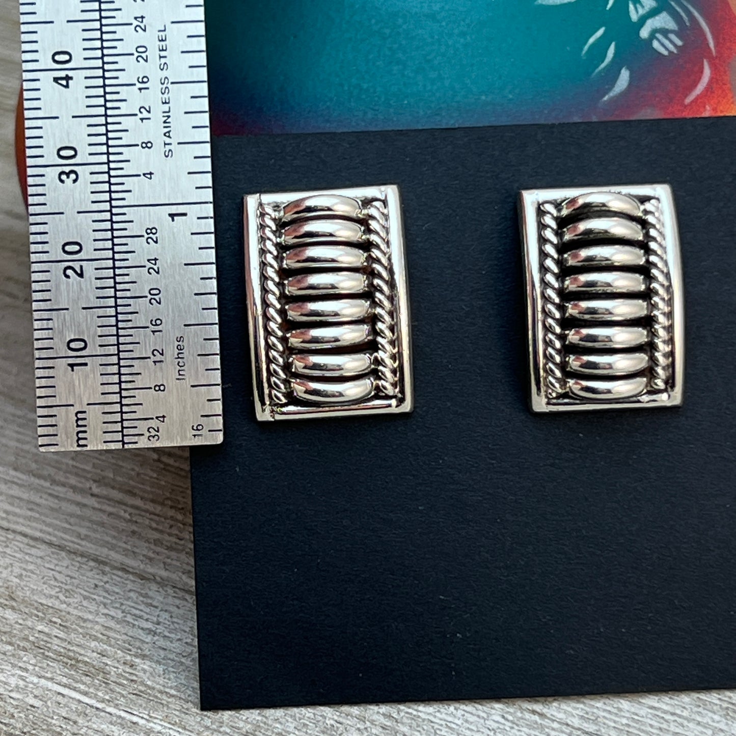 Modern Sterling silver Navajo handmade Bar ribbed rectangle earrings, Thomas Charley 2
