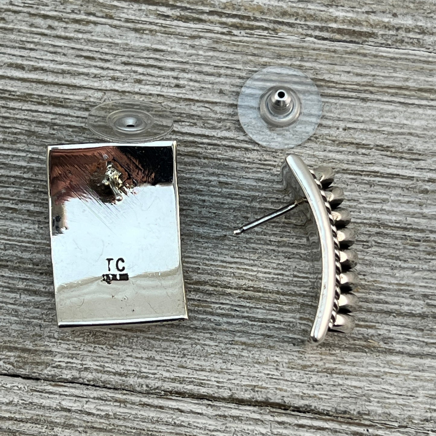 Modern Sterling silver Navajo handmade Bar ribbed rectangle earrings, Thomas Charley 2