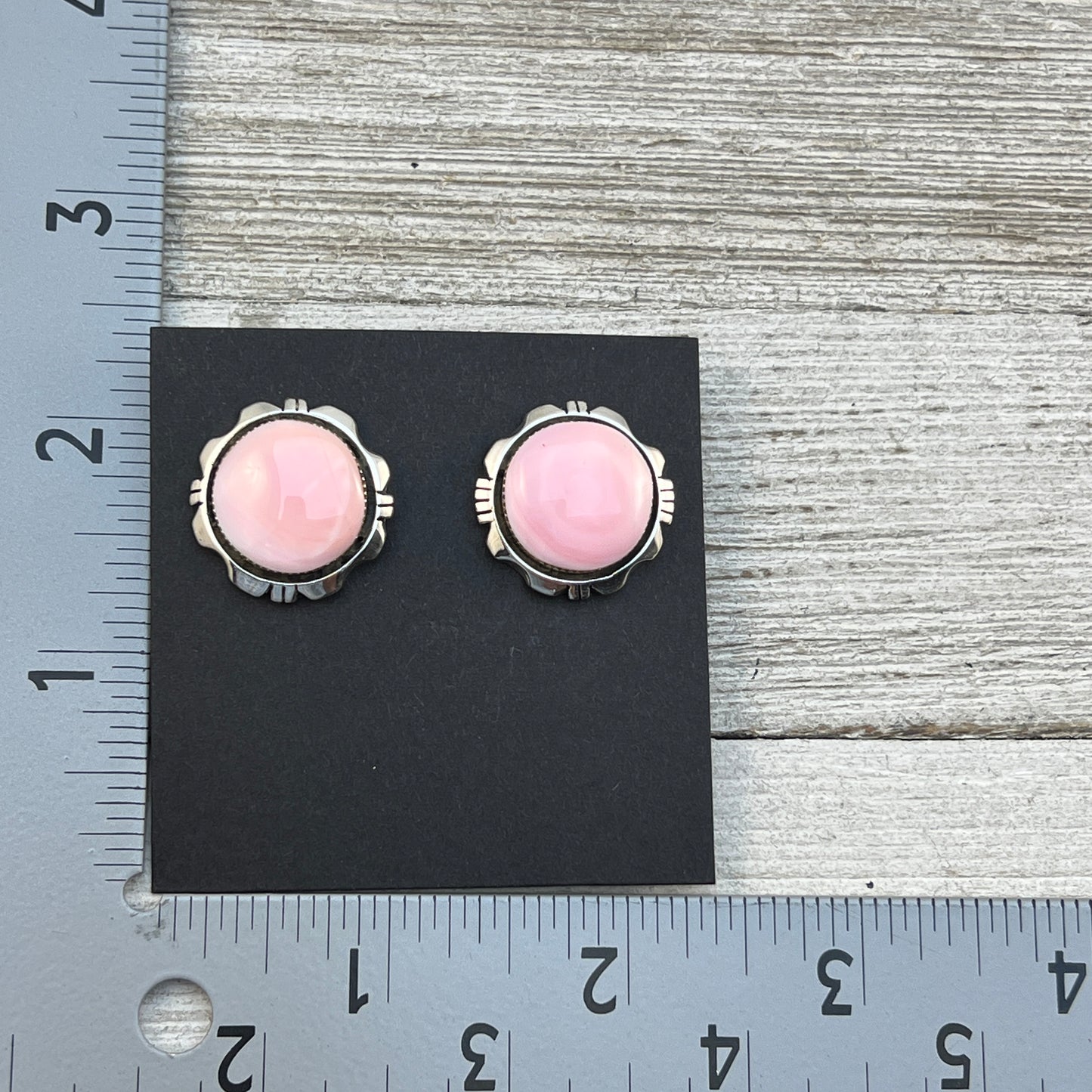 Pink conch shell 3/4" round stud earrings, sterling silver Navajo Phyllis Smith 452