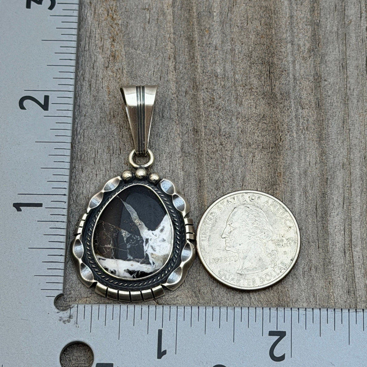 White Buffalo Stone Sterling silver pendant Daniel Benally Navajo PD1