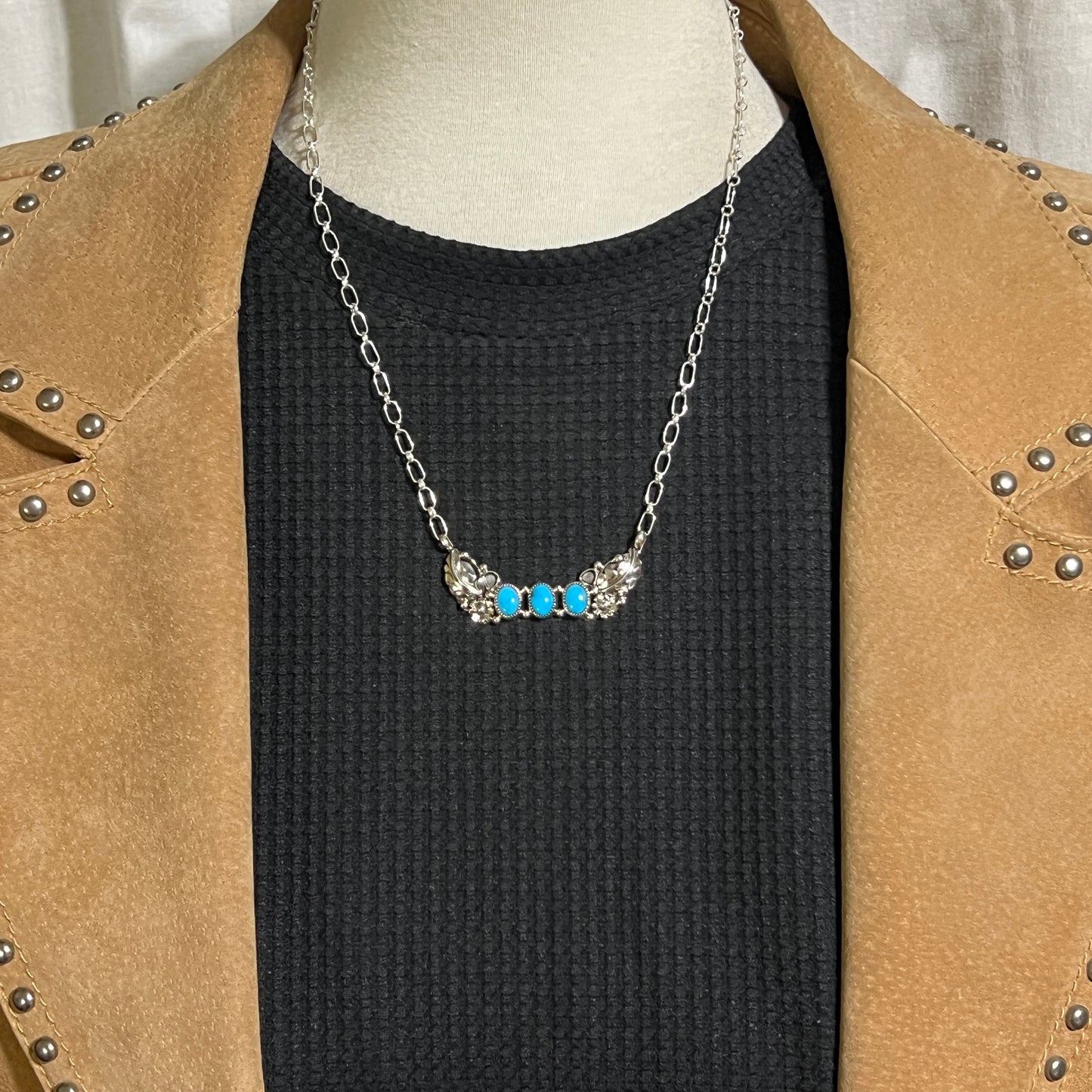 19" adjustable Blue Campitos 3 stone floral bar necklace Sterling Silver NK28