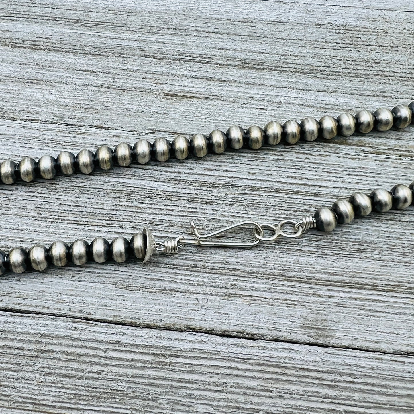 20" Sterling silver Navajo handmade 6mm oval bead Pearl necklace Bryannen Halwood 698