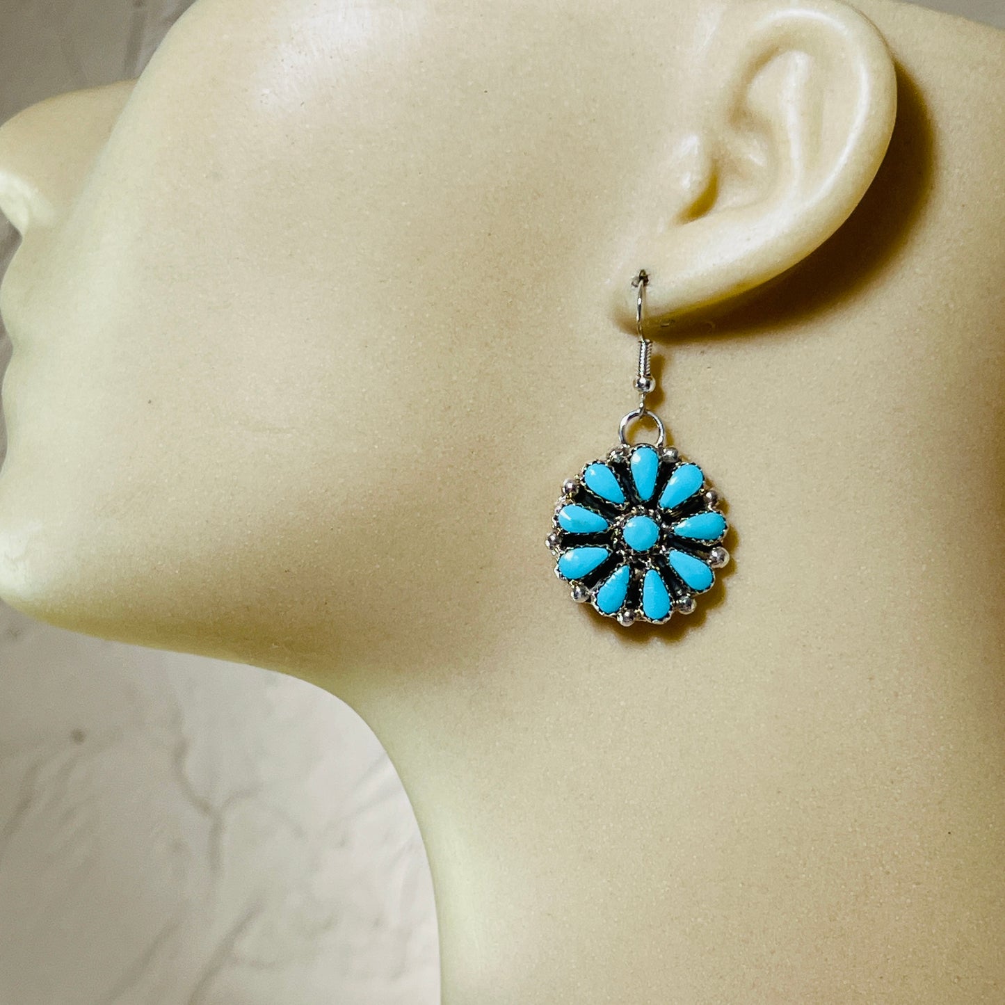 Clear Light Blue Kingman turquoise 1" Cluster dangle earrings Alicia Wilson Zuni signed 882