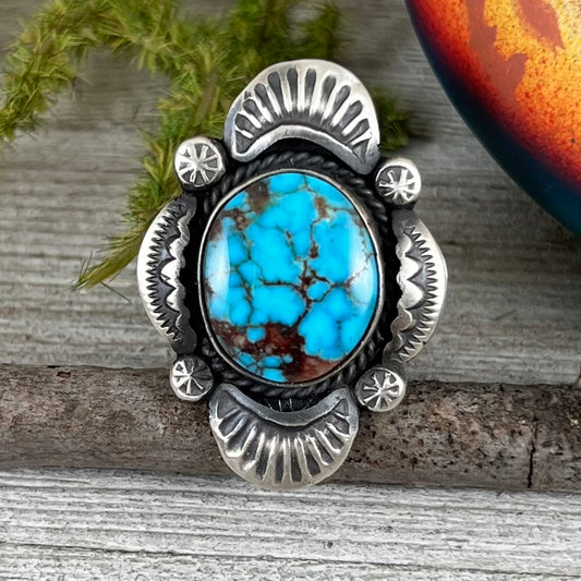 Size 8 / H  Beautiful High Grade, Blue, Kingman spiderweb Turquoise ring, Heavy handmade by Navajo artist, Gilbert Tom, signed,