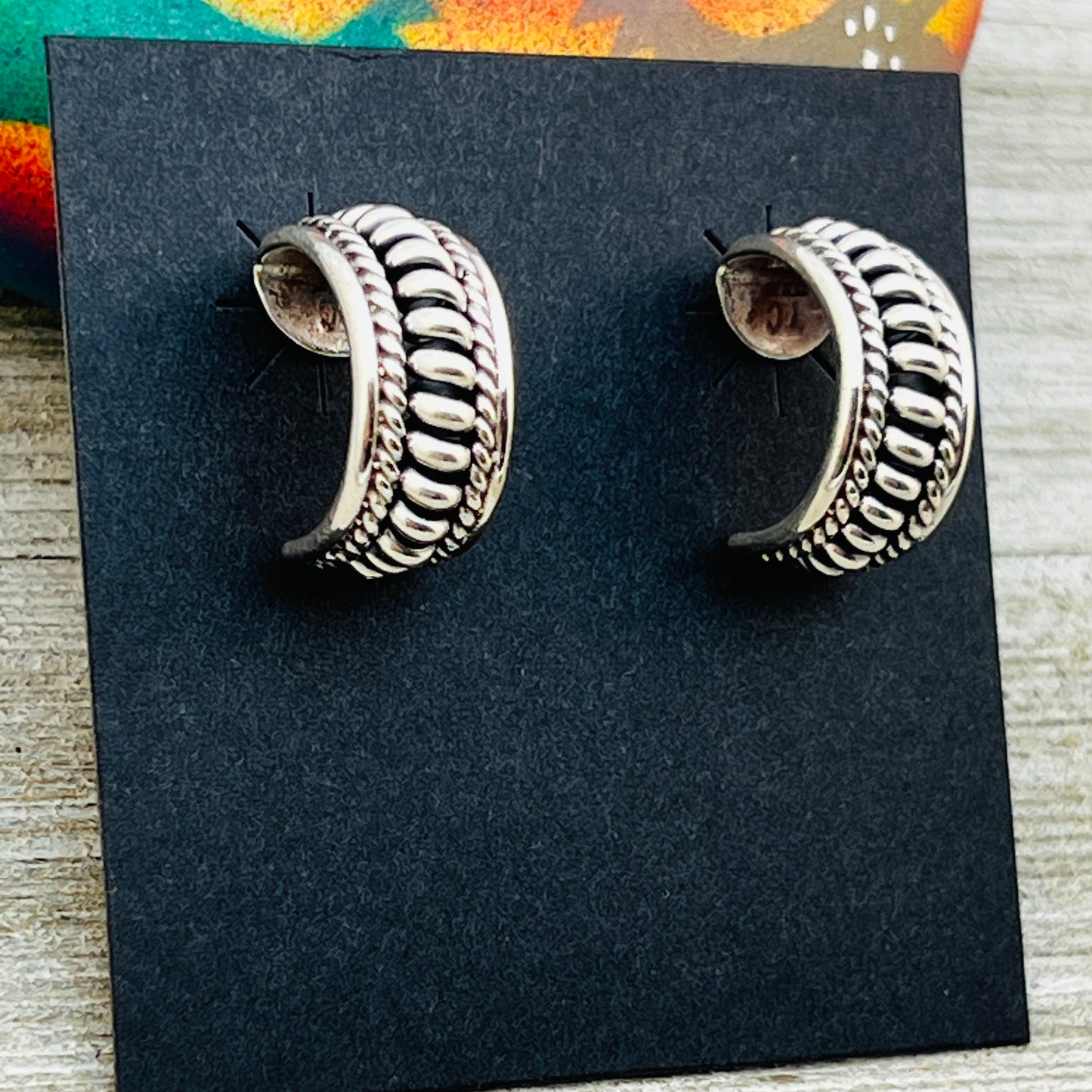 Small 3/4" all silver Modern Hoop Earrings Thomas Charley Navajo handmade ER15
