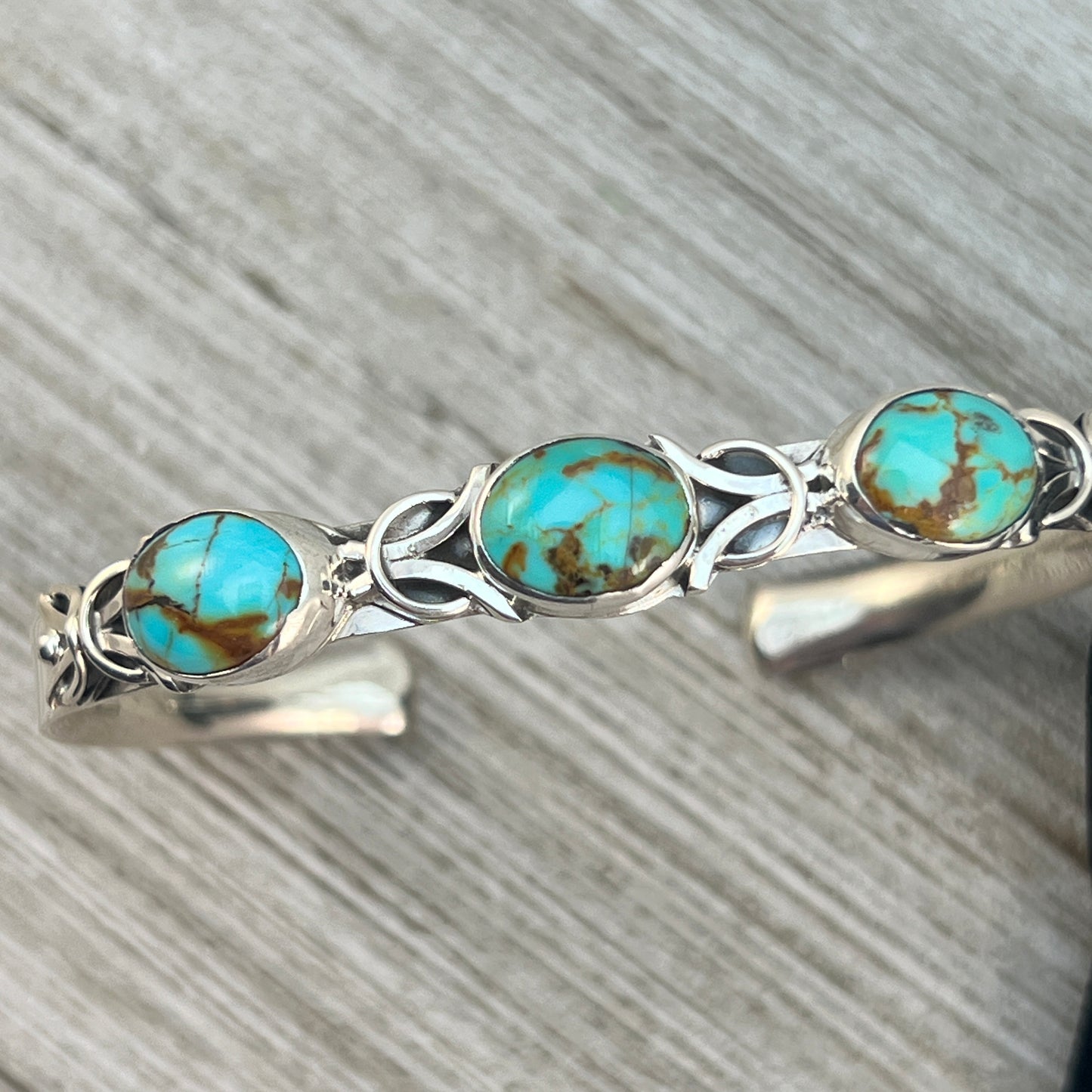 6 1/2" - 7" Kingman Turquoise narrow stacker cuff bracelet #9 Navajo handmade Thomas Yazzie, sterling silver artist signed