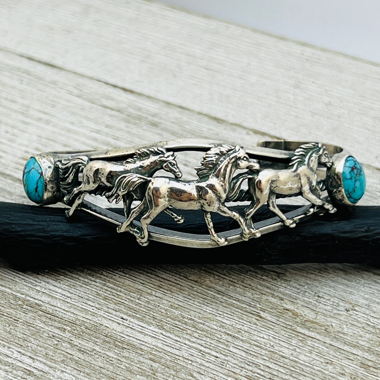 6 1/2" turquoise horse cuff bracelet Sterling Silver Bobby Platero BR 38