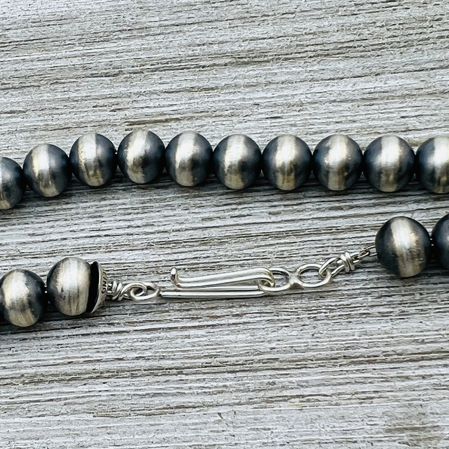 20" Sterling silver Navajo handmade 9mm round bead Pearl necklace Bryannen Halwood signed