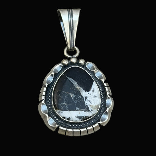 White Buffalo Stone Sterling silver pendant Daniel Benally Navajo PD1