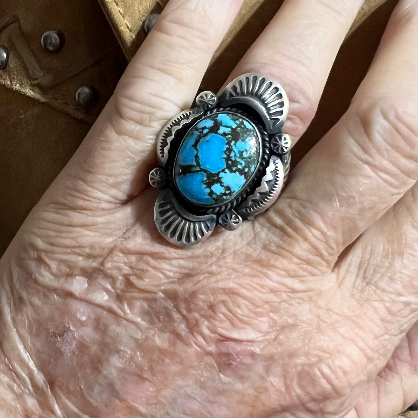 Size 8 / B  Beautiful High Grade, Blue, Kingman spiderweb Turquoise ring, Heavy handmade by Navajo artist, Gilbert Tom, signed,