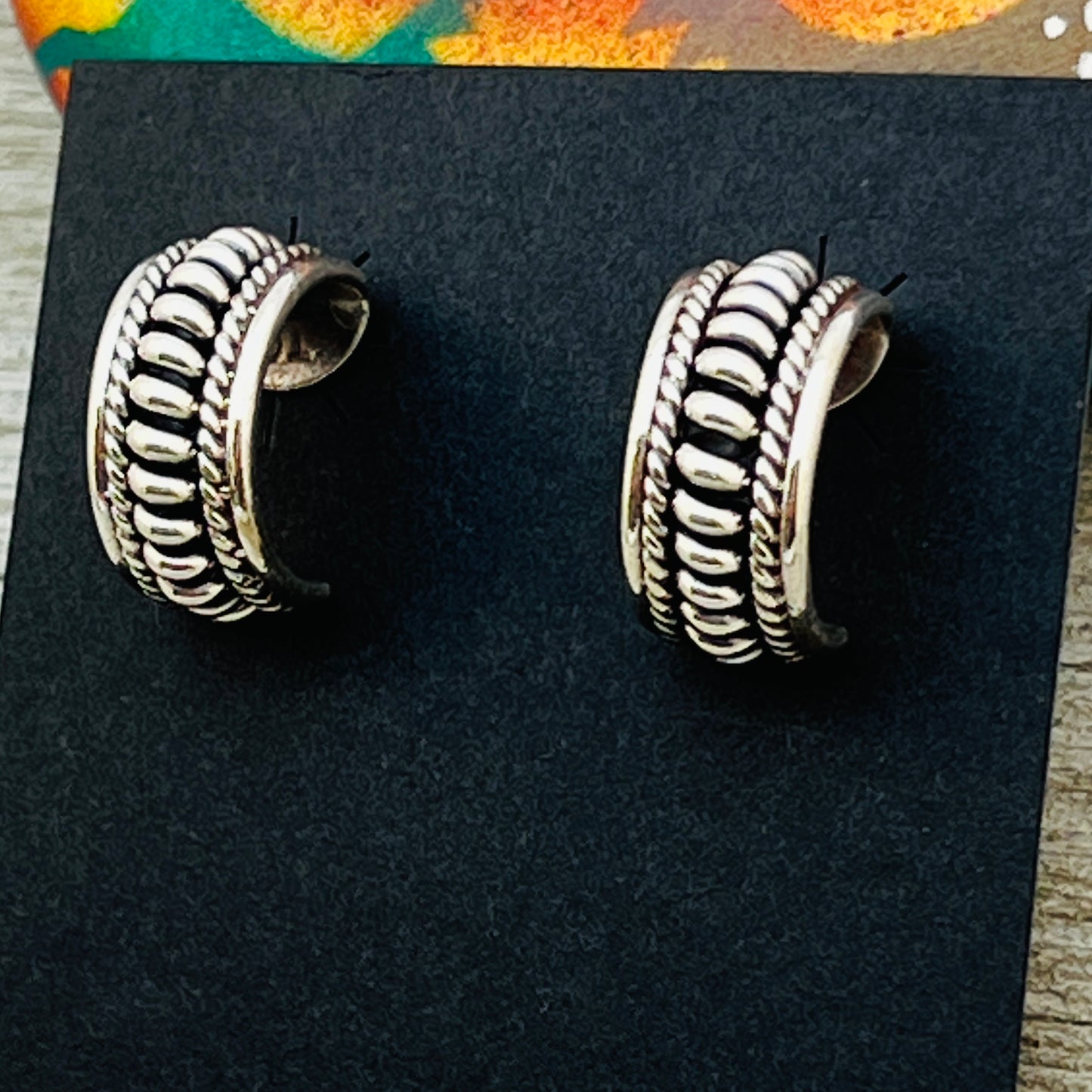 Small 3/4" all silver Modern Hoop Earrings Thomas Charley Navajo handmade ER15