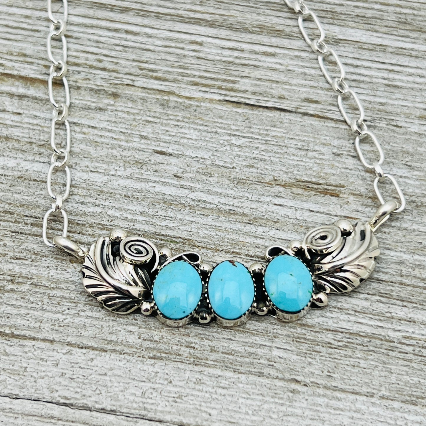 20" adjustable Blue Campitos 3 stone floral bar necklace Sterling Silver NK23