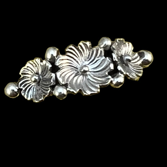 size 10 Sterling silver narrow skinny band, floral ring, Rita Montoya