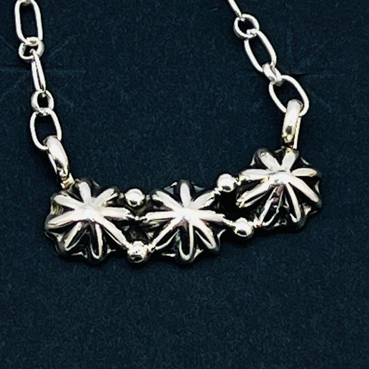 22" Sterling Silver Star shot stud Concho Navajo fluted Button necklace Arlene Lewis
