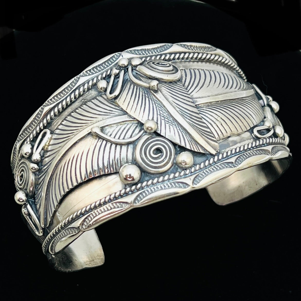 7" all silver floral Cuff Bracelet Navajo Darrell Morgan signed western floral design BR78