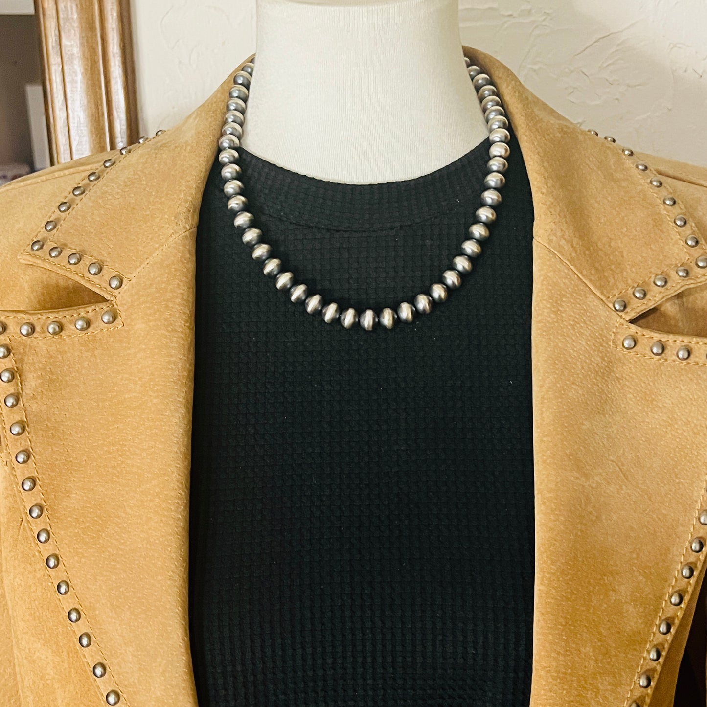 18" Sterling silver Navajo handmade 9mm round bead Pearl necklace Bryannen Halwood 716