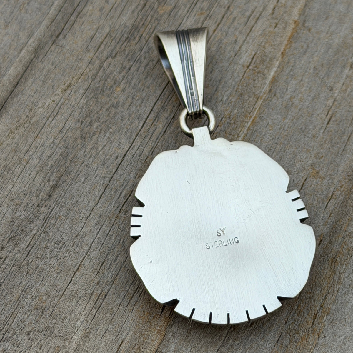 White Buffalo Stone Sterling silver pendant Daniel Benally Navajo PD2