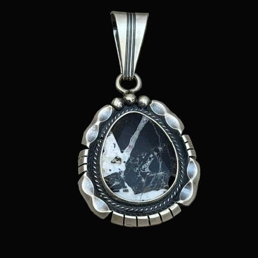 White Buffalo Stone Sterling silver pendant Daniel Benally Navajo PD3