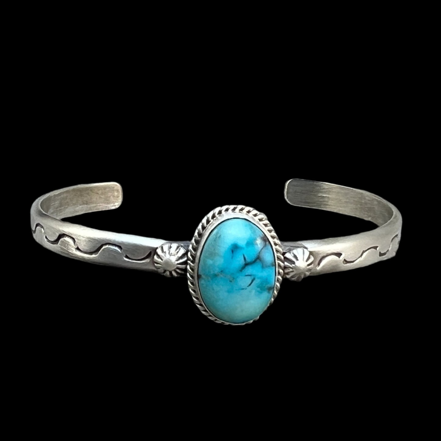 Blue Kingman Turquoise BOHO narrow Cuff bracelet Sterling Silver Samuel Yellowhair 17