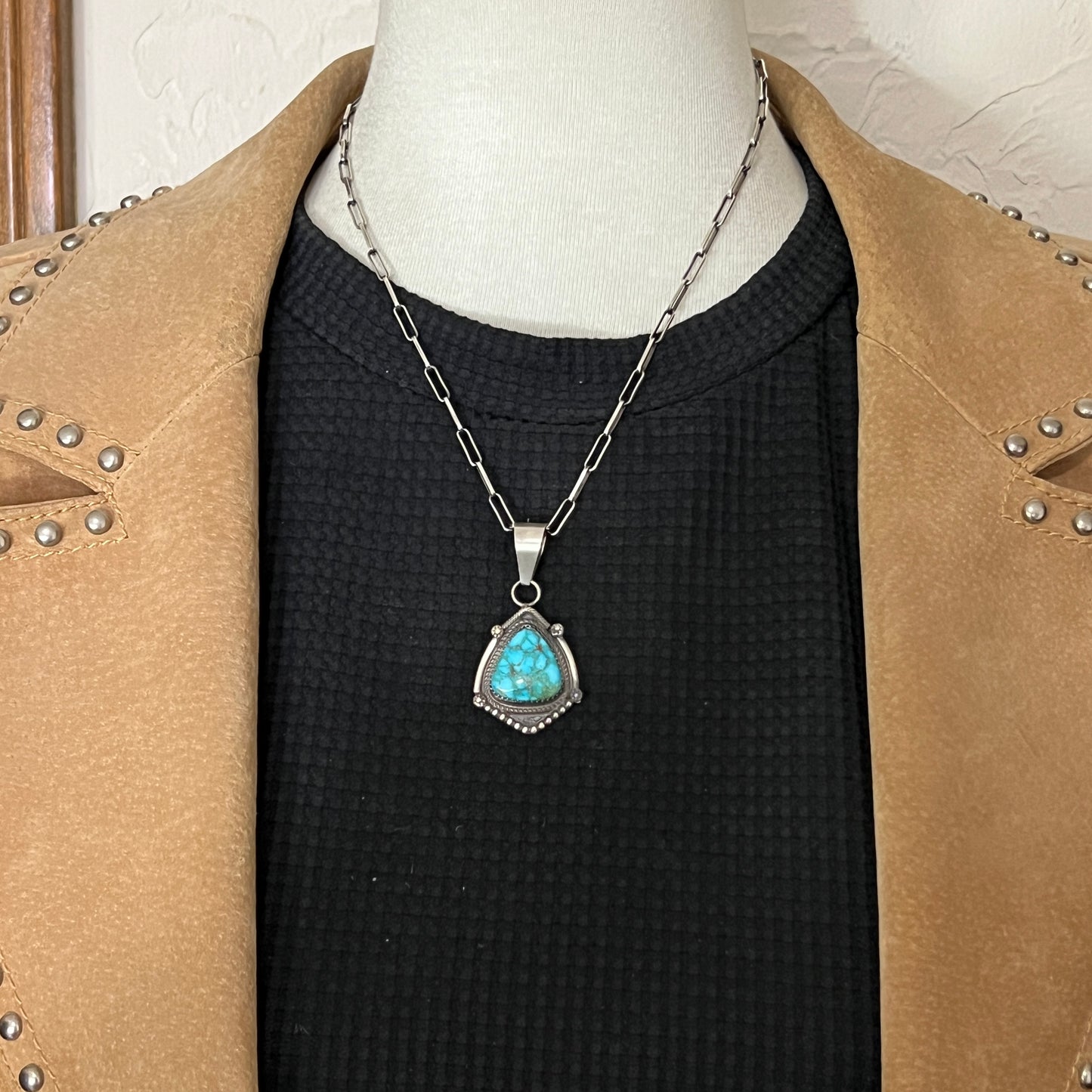 High Grade  Kingman Spiderweb Turquoise pendant sterling silver Leslie Nez Navajo 794