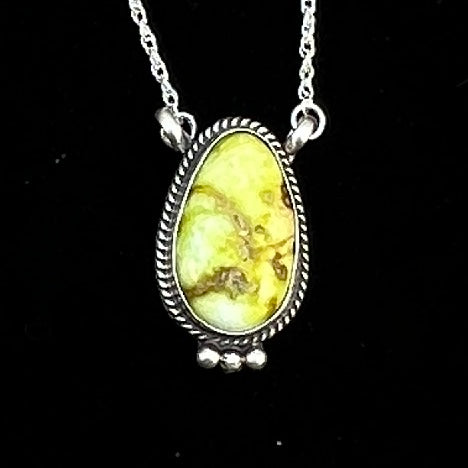 18 1/2" Palomino Varasite Sterling silver Necklace Navajo handmade Sharon McCarthy