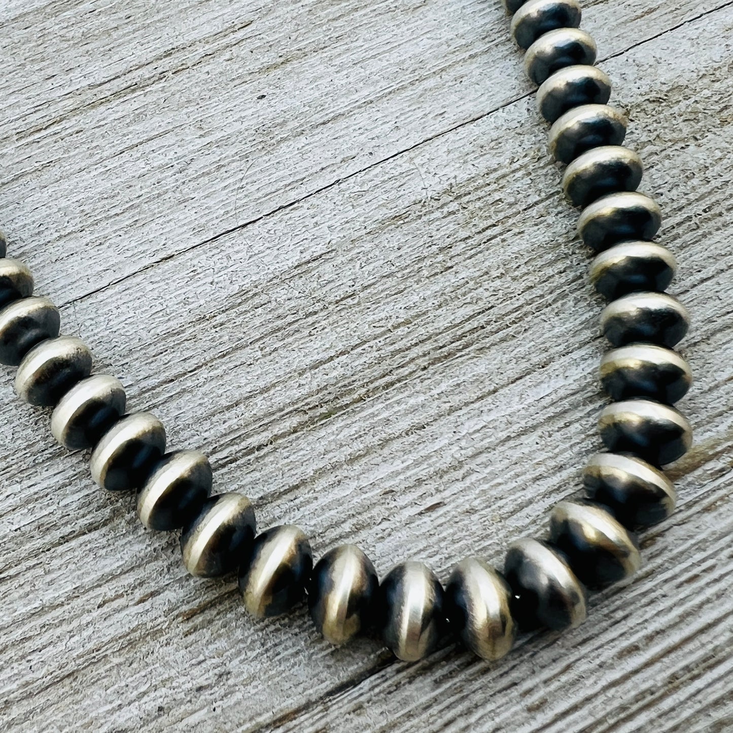 16" Sterling silver Navajo handmade 9mm oval bead Pearl necklace Bryannen Halwood 708