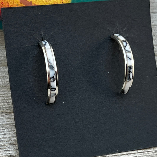 Small White Buffalo lightweight 1" hoop earrings Sterling silver Nathaniel Cynthia Johnson 435