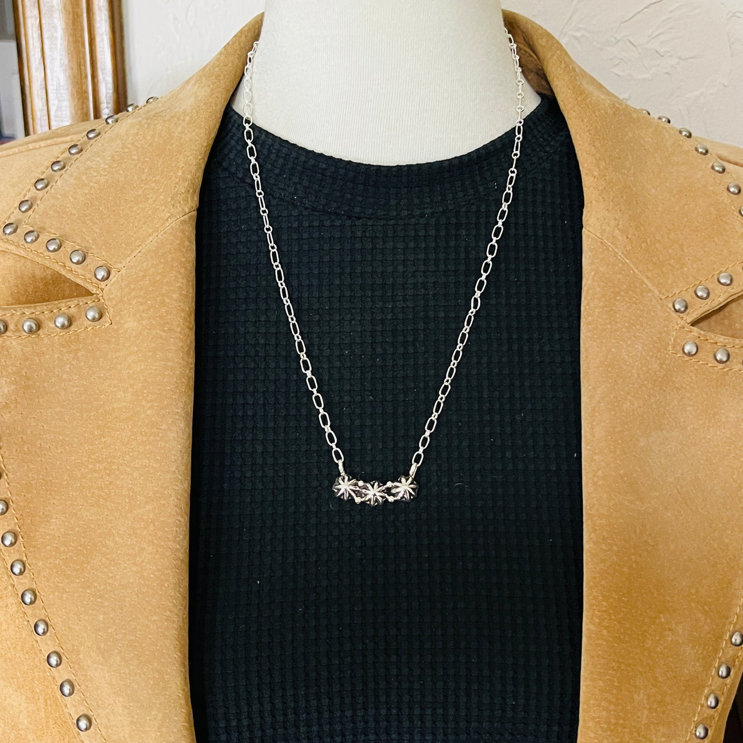 22" Sterling Silver Star shot stud Concho Navajo fluted Button necklace Arlene Lewis