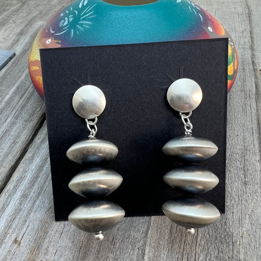 Handmade Bead earrings sterling silver Rena Begay Navajo Pearl handmade 704