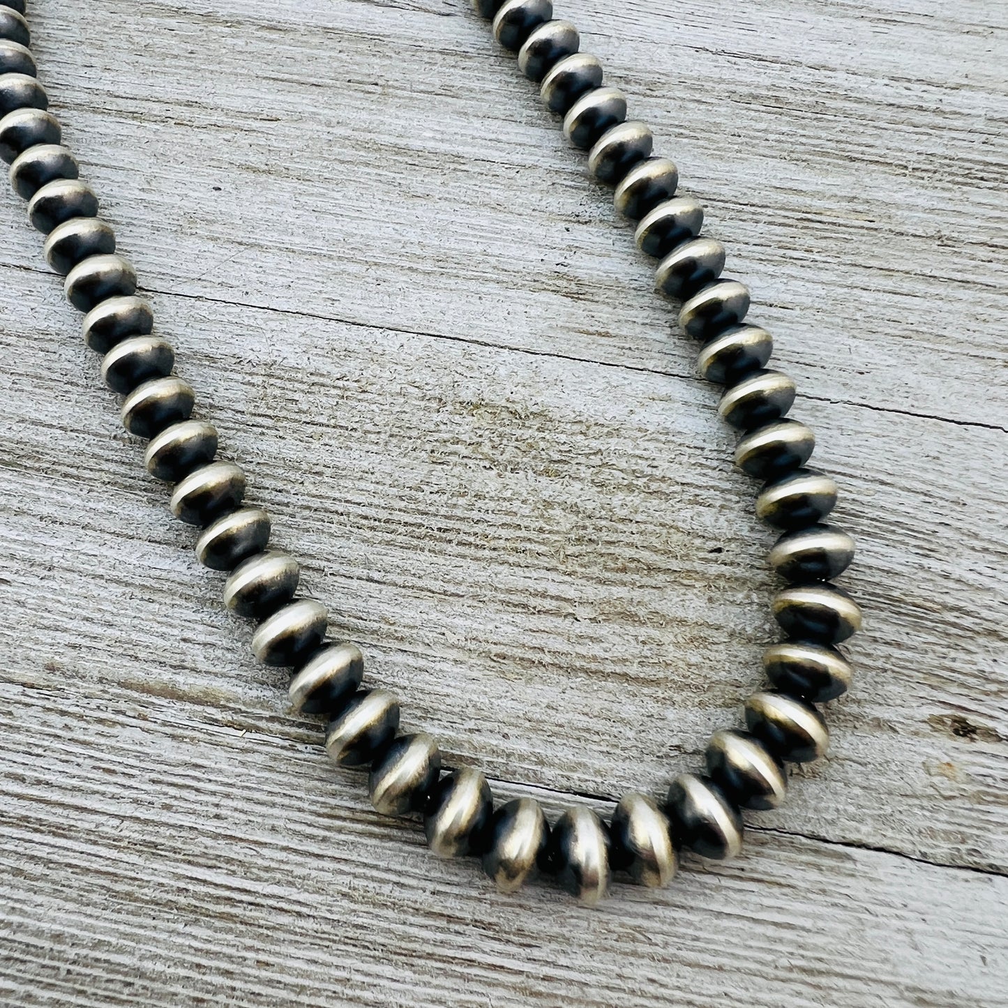 16" Sterling silver Navajo handmade 9mm oval bead Pearl necklace Bryannen Halwood 708