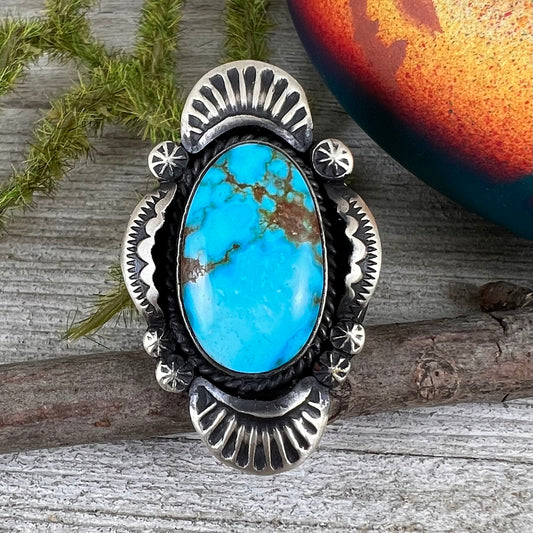 Size 7.5 / B Beautiful High Grade, Blue, Kingman spiderweb Turquoise ring, Heavy handmade by Navajo artist, Gilbert Tom, signed,