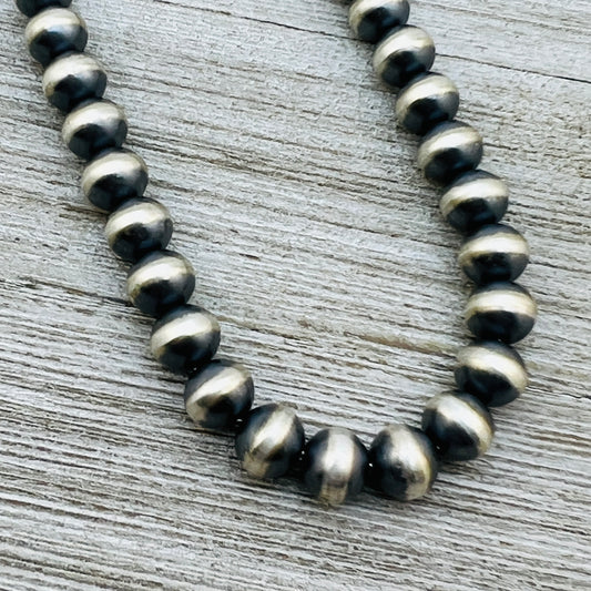 20" Sterling silver Navajo handmade 9mm round bead Pearl necklace Bryannen Halwood signed
