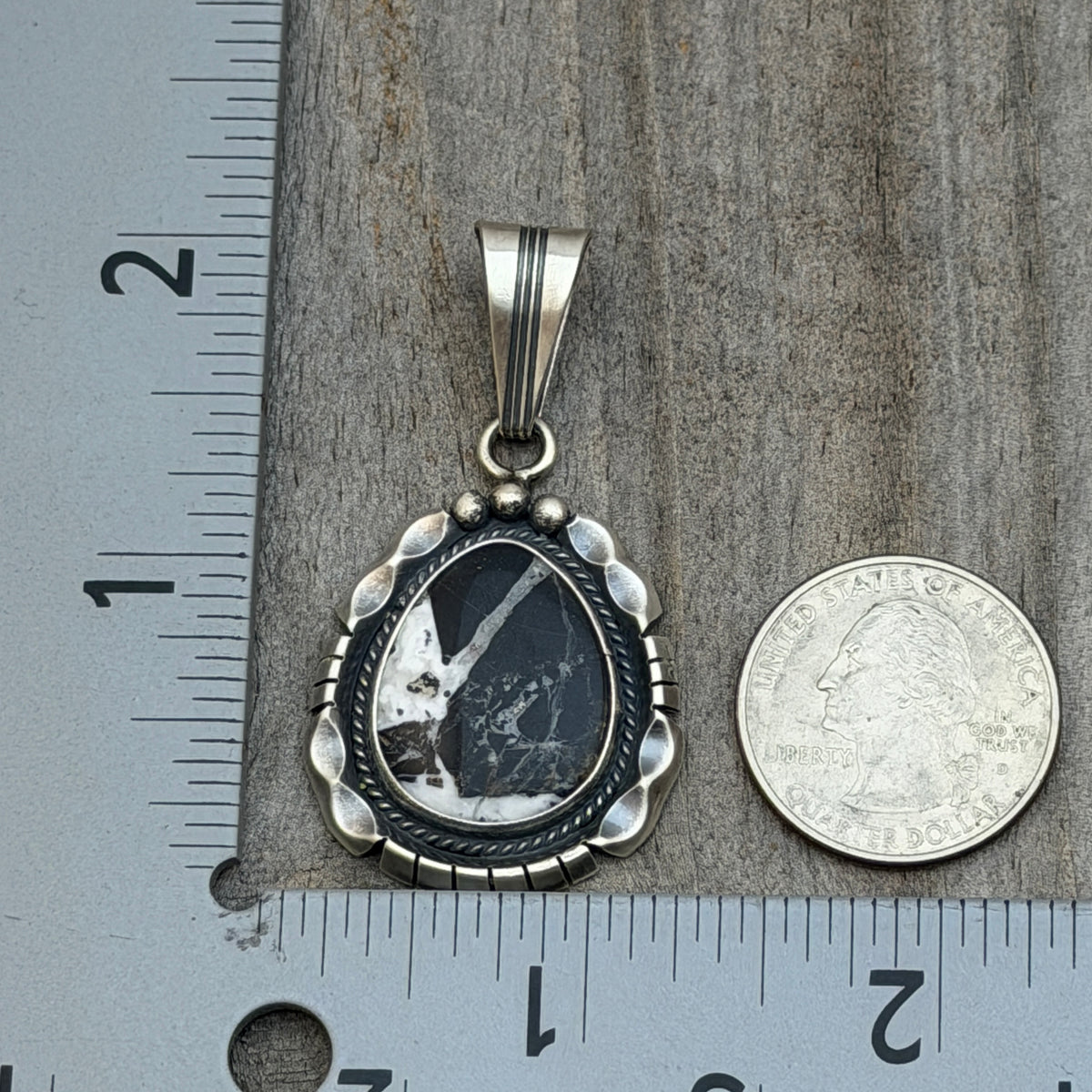 White Buffalo Stone Sterling silver pendant Daniel Benally Navajo PD3