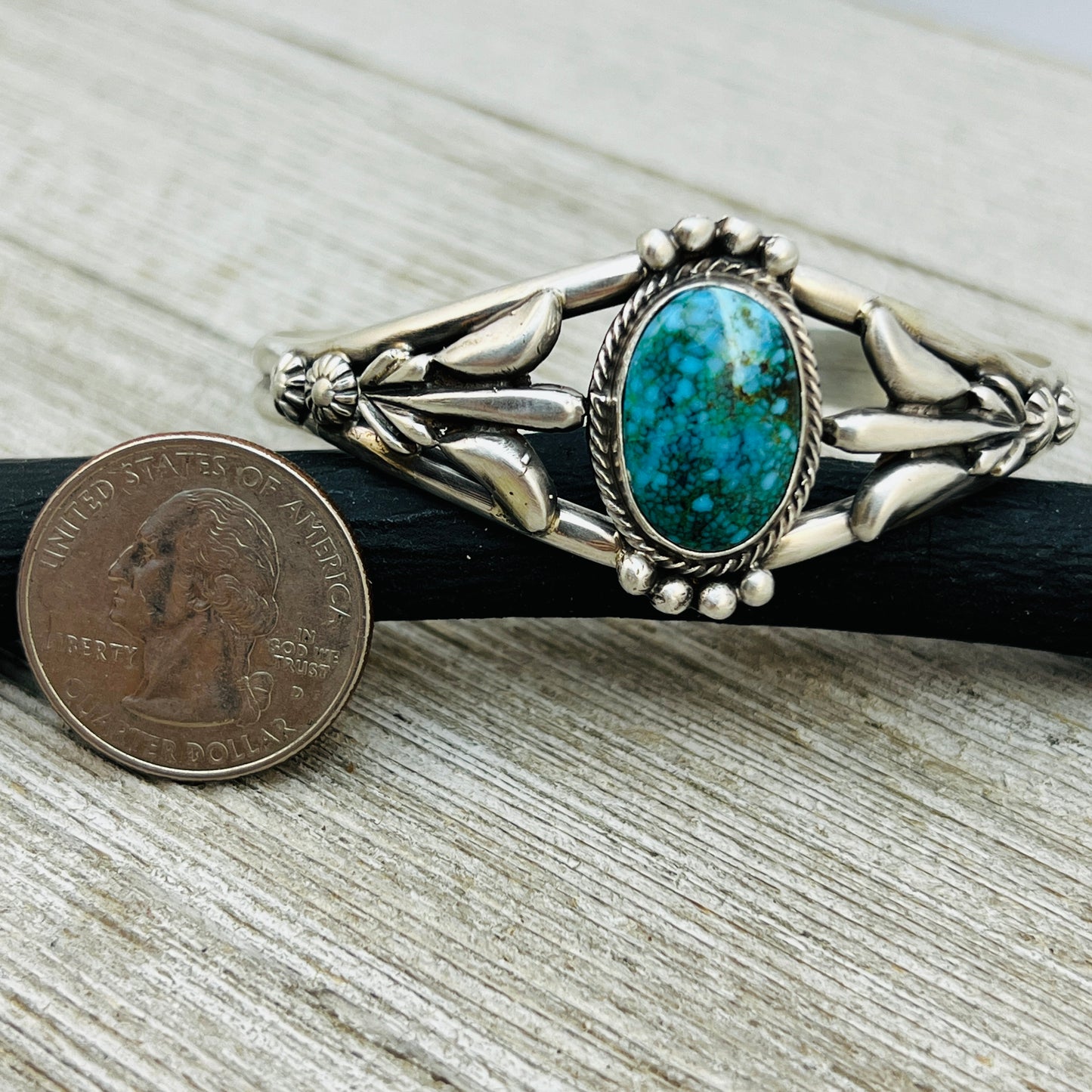 6 1/4" Kingman Turquoise cuff bracelet sterling silver Bobby Platero BR16
