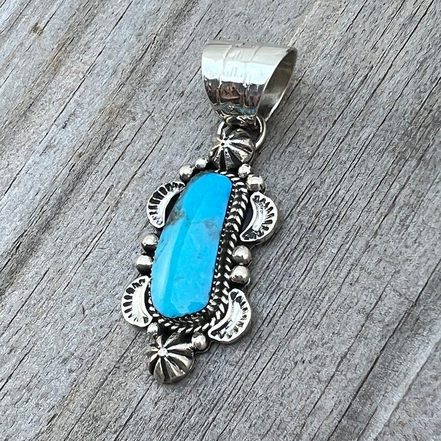 Kingman turquoise pendant sterling silver Marie Jones Navajo 813