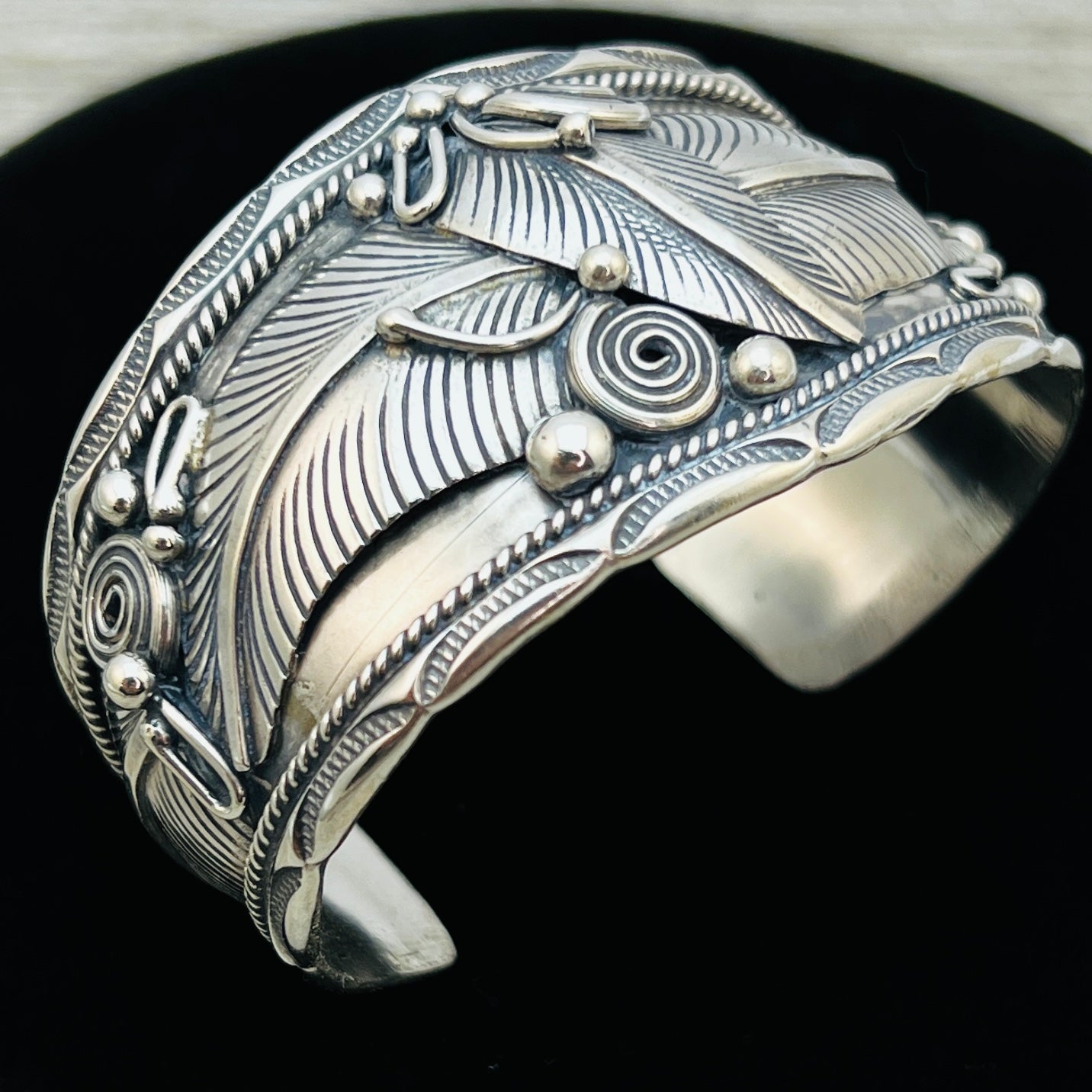 7" all silver floral Cuff Bracelet Navajo Darrell Morgan signed western floral design BR78