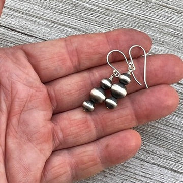 Graduated Sterling Silver Oxidized Pearl Earrings, Southwest Silver beads, Western 6mm 8mm